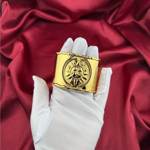 Golden Solstice: Sculptural Sun Emblem Cuff Bracelet Antropologie - Picture 8 of 11